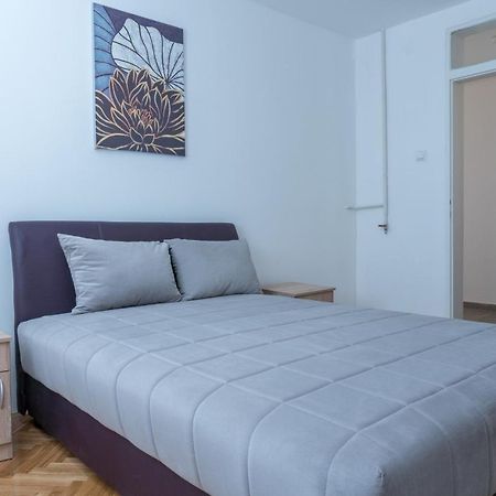 Gerardus Apartmani Vrsac Luaran gambar