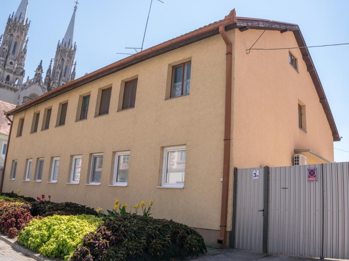 Gerardus Apartmani Vrsac Luaran gambar